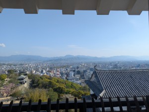 松山城の天守から見た松山市の風景